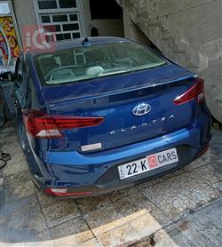 هیوندای ئەلەنترا